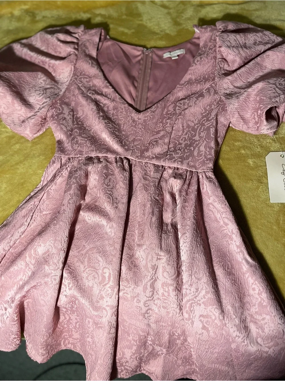 City Studio Pink Textured Puff‑Sleeve Dress NWT